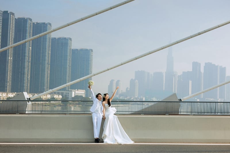 Cityscape Romance